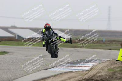 media/Nov-29-2025-TrackDaz (Sat) [[10ae2d9bce]]/C Group/Session 4 (Wheelie Bump)/